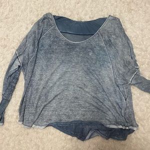 Oversized blue long sleeve